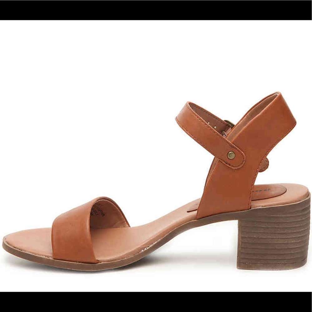 Block Heel Sandals - Picture 3 of 8